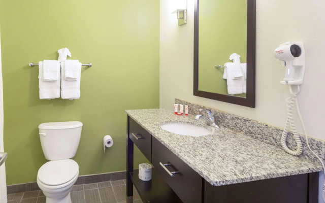 Ramada By Wyndham Jackson Ms