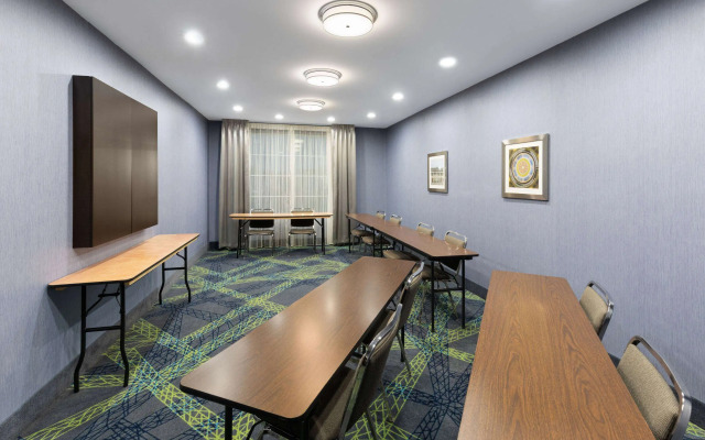 La Quinta Inn & Suites by Wyndham Cullman