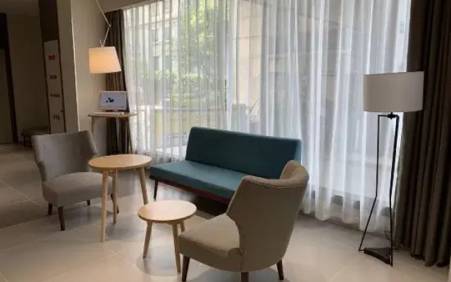 Homeinn Business Hotel (Wuhu Fantawild Adventure Development Zone)