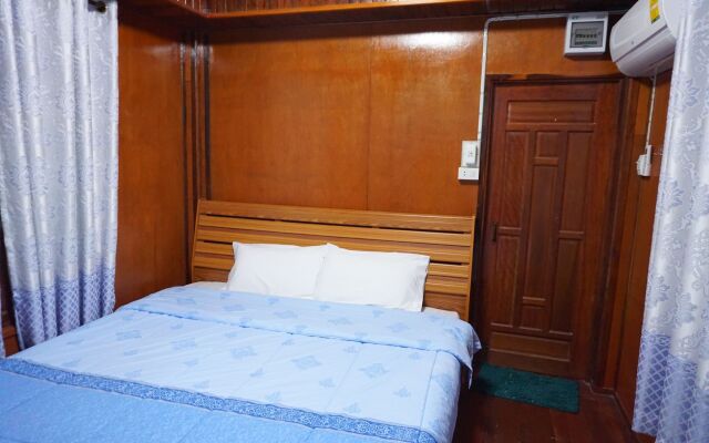 Nam Khong Tara Resort