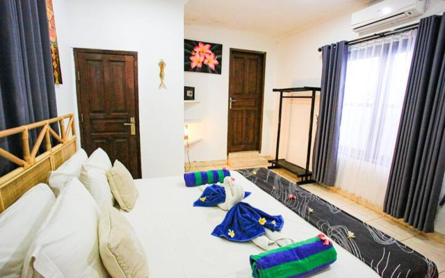 3 Monkeys Lembongan – Guest Rooms – Lembongan Island