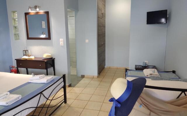 Celeste Deluxe Apartments