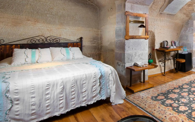 Terra Cave Hotel