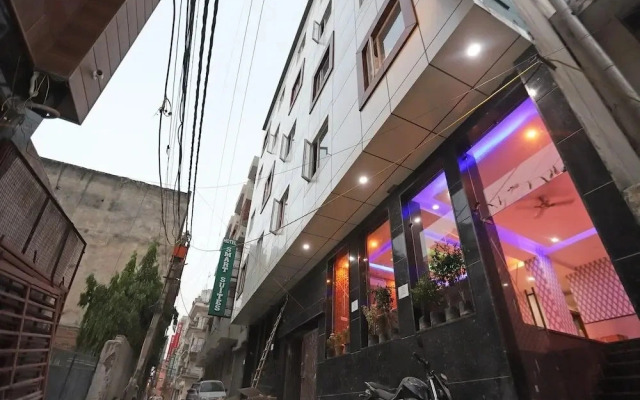 Smart Suites by OYO Rooms