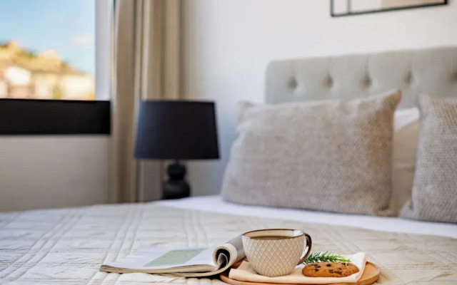 Sanders River Plaza Limassol Apartment