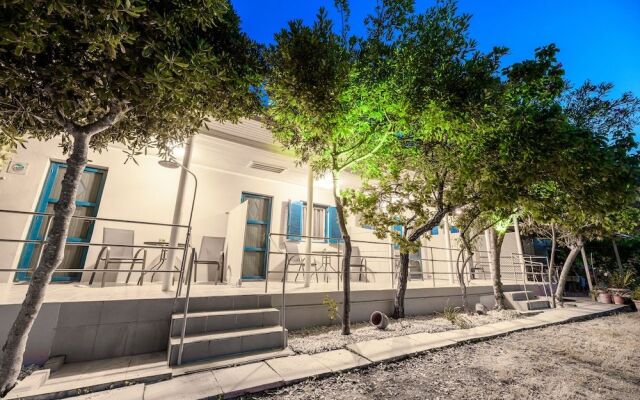 Zante Riva Studios