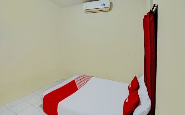 OYO Life  93058 Kos Subur