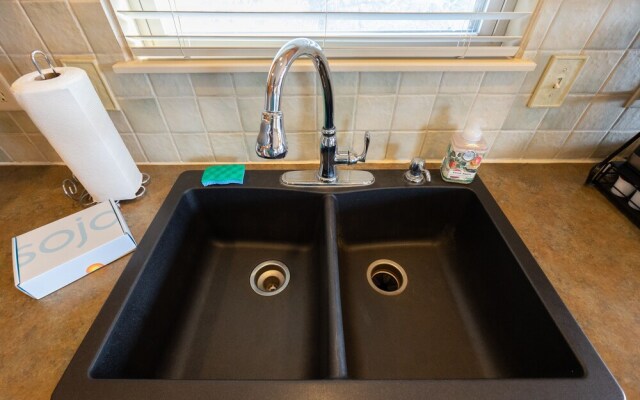 Deer Valley 166 4 Bedroom Apts