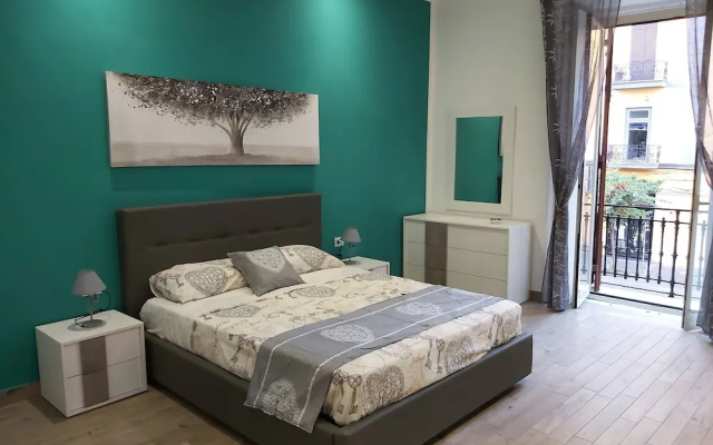 Dormire a Napoli Centro Holiday House