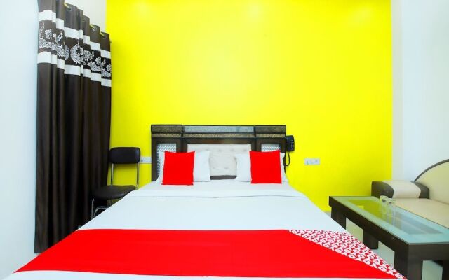 OYO 44541 Hotel Nanda