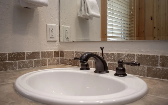 Willows Way 106 3 Bedroom Townhouse by RedAwning