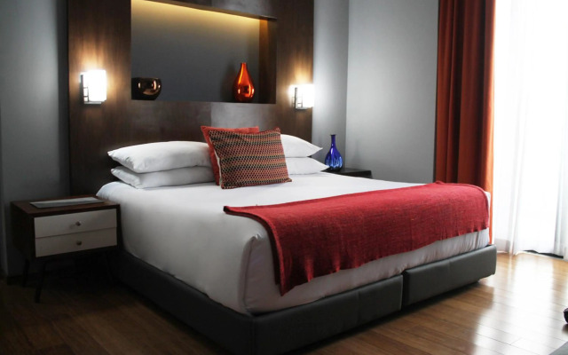 Hotel Love It CAS Consulate