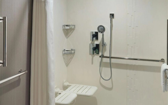 Courtyard by Marriott LaGrange