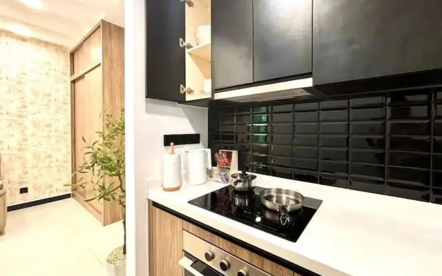 De La Sol  District 4