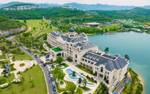 Yixing Inlong Narada Resort Hotel – Outside – Wuxi