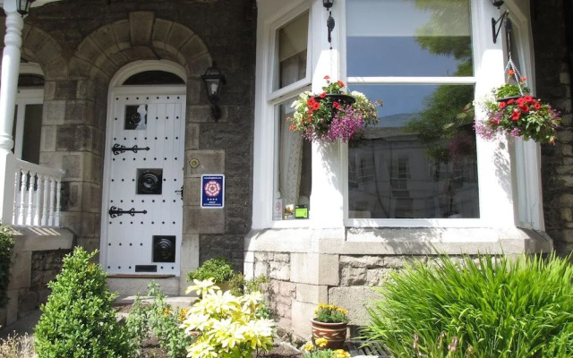 Hillside Bed & Breakfast