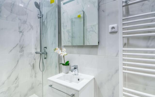 B 2063  - Musée d'Orsay - Spacieux appartement