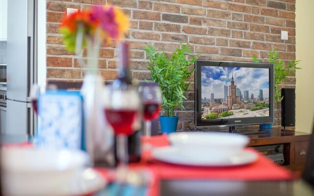 Little Home - Colosseum