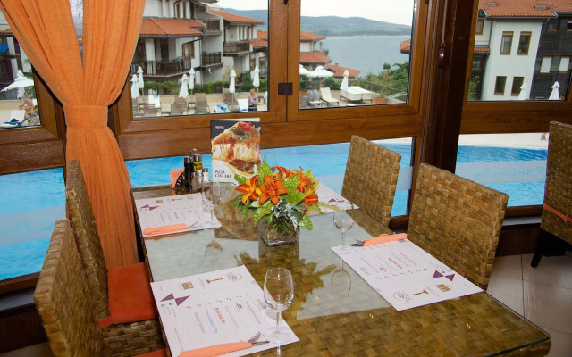 Santa Marina Holiday Village