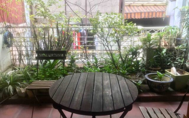 Private Room In Hanoi Old Quarterbalconyen-suite
