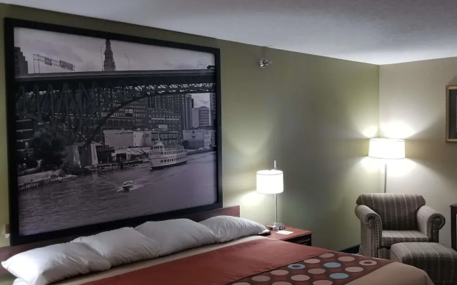 Super 8 Bellefontaine