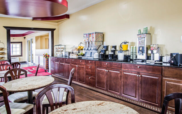 Econo Lodge