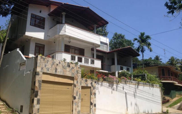 Kandy Luxury Home Stay