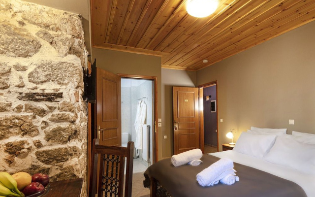 Stone Suites by White Hills