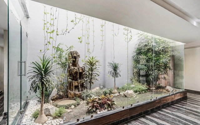 Super OYO Capital O 75064 SAYHALLO PRIME RESIDENCY