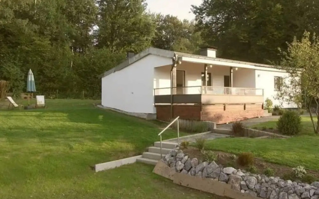 Wamel Modern Retreat