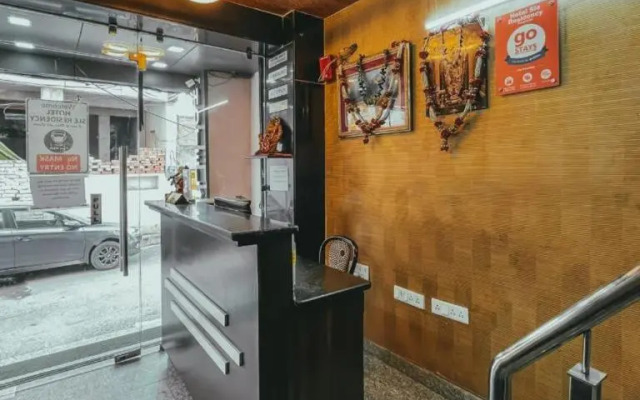 Hotel S L E Residency