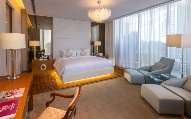 Novotel Manila Araneta City Hotel