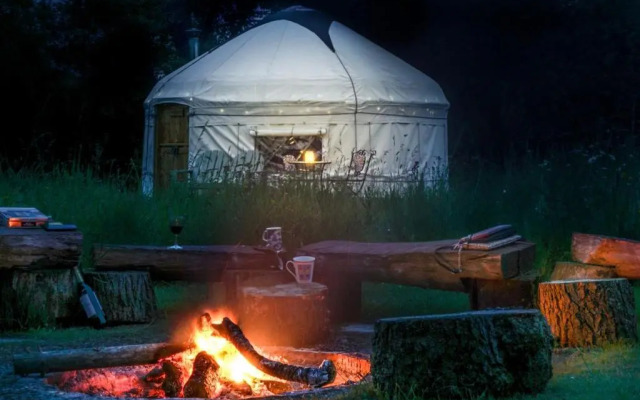 Acorn Glade Glamping