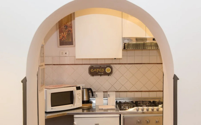 Rental in Rome San Trifone