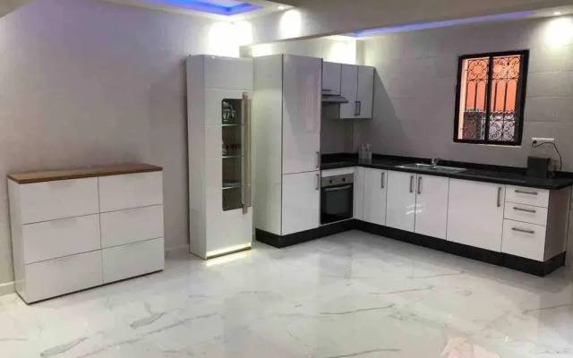 Riad 3 Bedroom Residential With Pool Next Medina
