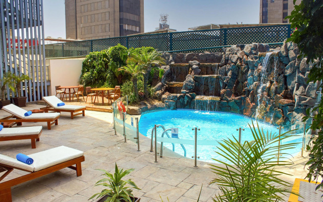 Hotel Estelar Miraflores