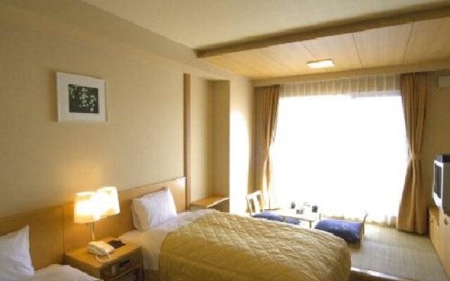 Hotel Ayase