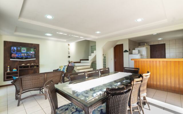 Aluguel Casa 4 quartos 1 suite frente mar 016