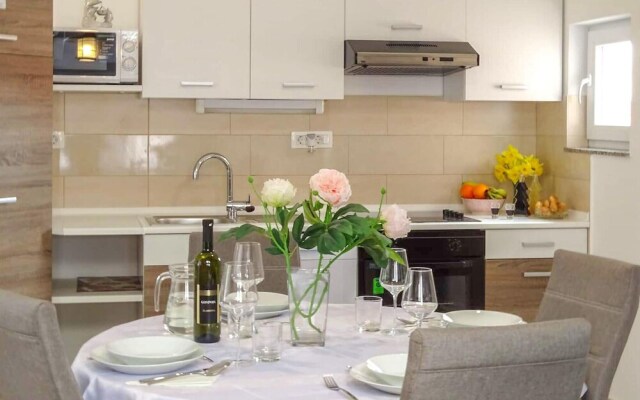 Awesome Apartment in Zadar With Wifi and 2 Bedrooms