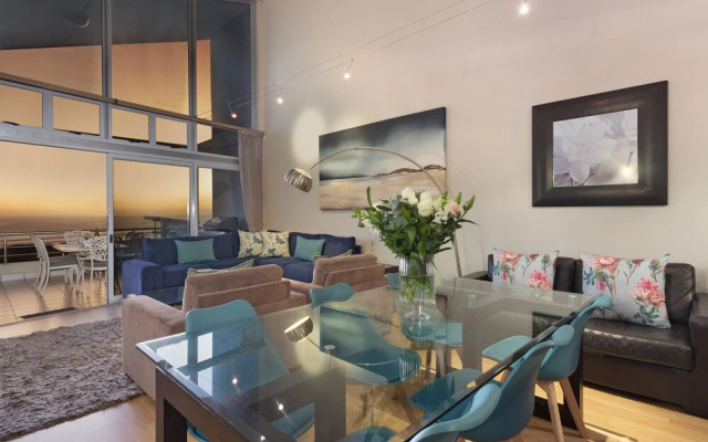 Penthouse F23 Seaside Village