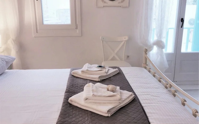 Fayrouz Psarrou Beach Mykonos