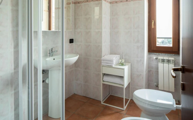 Holiday Apartment 10- San Siro lake Como