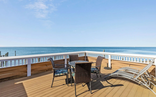 The Palms Hotel Fire Island