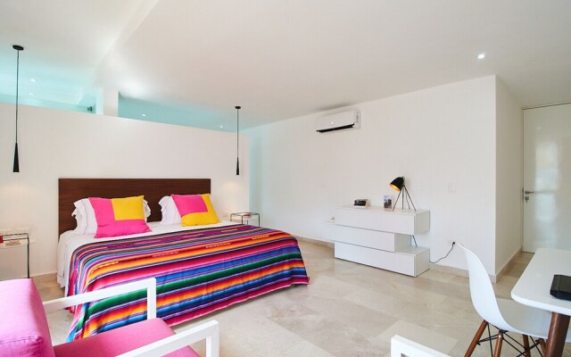 Siaan Luxury Condos 201 By Lockey