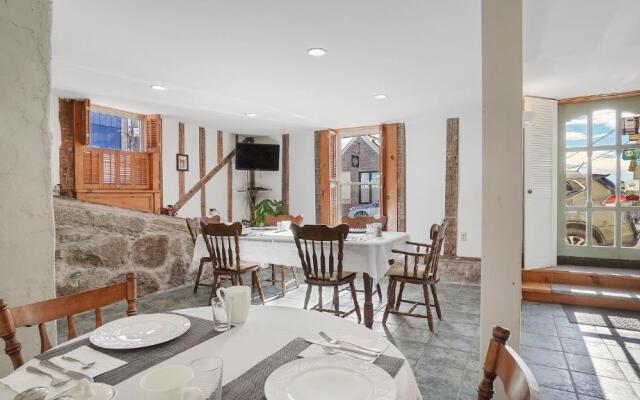 Sail Inn B&B