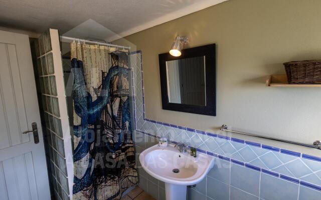 Villa Safarujo by Acasadascasas