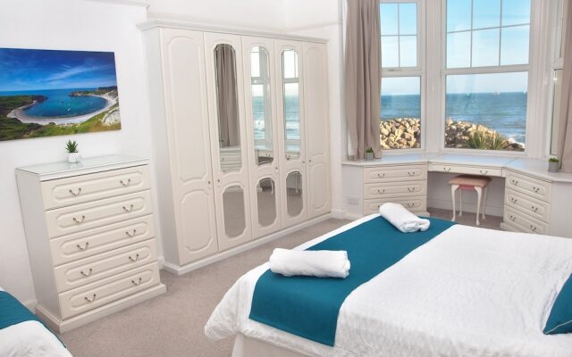 Weymouth Bay Apartment B