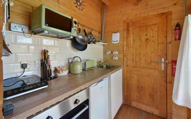 The Cabin with Hot Tub