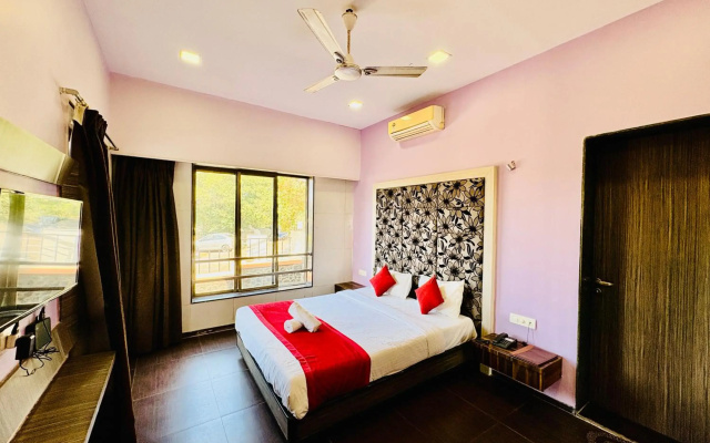 Hotel Lalit Inn