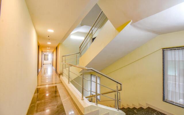 Fabhotel Gargi Inn